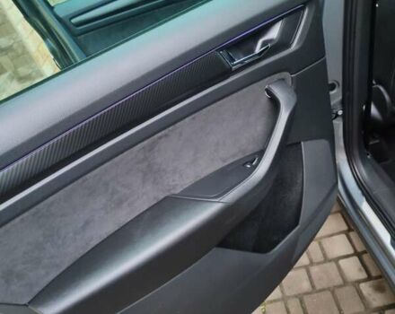 Серый Шкода Kodiaq, объемом двигателя 1.97 л и пробегом 243 тыс. км за 28700 $, фото 24 на Automoto.ua