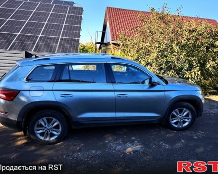 Сірий Шкода Kodiaq, об'ємом двигуна 2 л та пробігом 180 тис. км за 21850 $, фото 3 на Automoto.ua