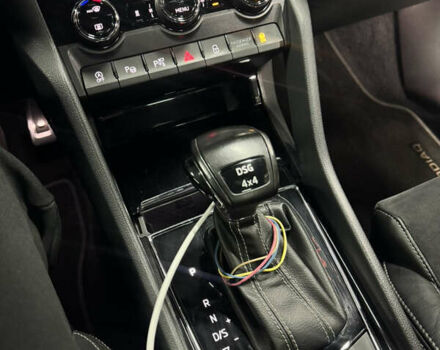 Серый Шкода Kodiaq, объемом двигателя 1.97 л и пробегом 194 тыс. км за 33000 $, фото 3 на Automoto.ua