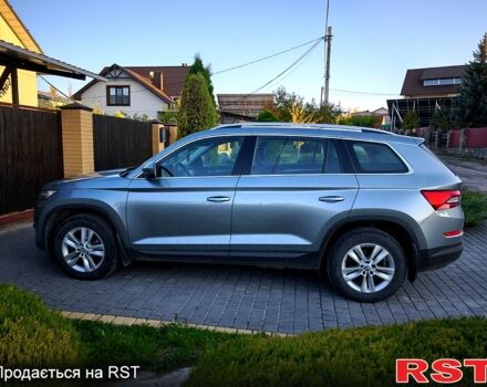 Сірий Шкода Kodiaq, об'ємом двигуна 2 л та пробігом 180 тис. км за 21850 $, фото 2 на Automoto.ua