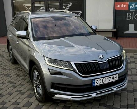 Сірий Шкода Kodiaq, об'ємом двигуна 2 л та пробігом 150 тис. км за 28999 $, фото 10 на Automoto.ua