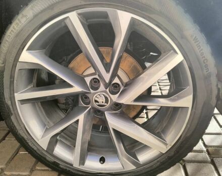 Серый Шкода Kodiaq, объемом двигателя 2 л и пробегом 245 тыс. км за 28500 $, фото 8 на Automoto.ua