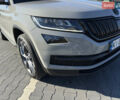 Серый Шкода Kodiaq, объемом двигателя 1.97 л и пробегом 215 тыс. км за 29700 $, фото 4 на Automoto.ua