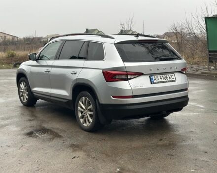 Серый Шкода Kodiaq, объемом двигателя 2 л и пробегом 212 тыс. км за 27500 $, фото 4 на Automoto.ua