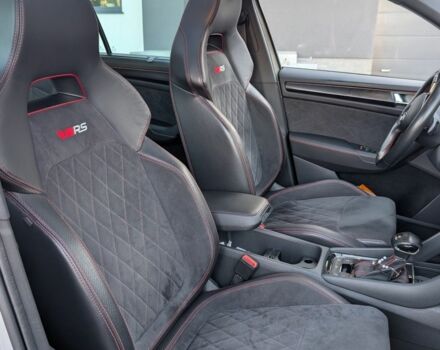 Серый Шкода Kodiaq, объемом двигателя 2 л и пробегом 220 тыс. км за 35500 $, фото 2 на Automoto.ua