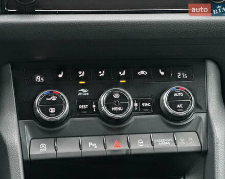 Сірий Шкода Kodiaq, об'ємом двигуна 2 л та пробігом 237 тис. км за 26499 $, фото 45 на Automoto.ua