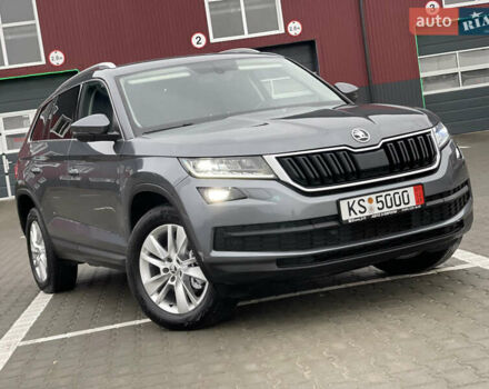 Серый Шкода Kodiaq, объемом двигателя 1.97 л и пробегом 227 тыс. км за 23999 $, фото 13 на Automoto.ua