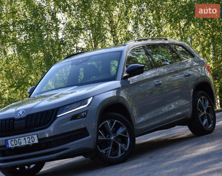 Серый Шкода Kodiaq, объемом двигателя 2 л и пробегом 140 тыс. км за 34700 $, фото 9 на Automoto.ua