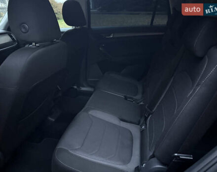 Сірий Шкода Kodiaq, об'ємом двигуна 1.97 л та пробігом 243 тис. км за 23500 $, фото 8 на Automoto.ua