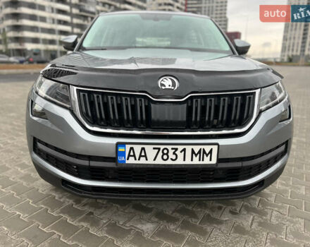 Серый Шкода Kodiaq, объемом двигателя 1.98 л и пробегом 112 тыс. км за 23700 $, фото 2 на Automoto.ua
