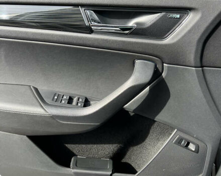 Серый Шкода Kodiaq, объемом двигателя 1.97 л и пробегом 162 тыс. км за 35000 $, фото 39 на Automoto.ua