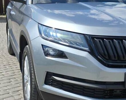 Сірий Шкода Kodiaq, об'ємом двигуна 2 л та пробігом 108 тис. км за 28999 $, фото 12 на Automoto.ua