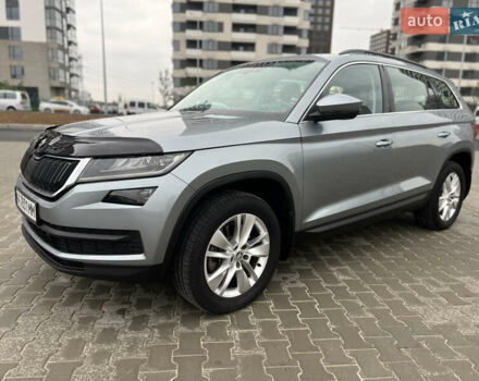 Серый Шкода Kodiaq, объемом двигателя 1.98 л и пробегом 112 тыс. км за 23700 $, фото 16 на Automoto.ua