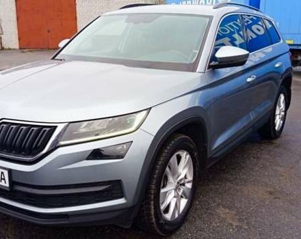 Серый Шкода Kodiaq, объемом двигателя 1.97 л и пробегом 218 тыс. км за 28600 $, фото 2 на Automoto.ua