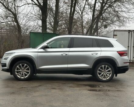 Серый Шкода Kodiaq, объемом двигателя 2 л и пробегом 212 тыс. км за 27500 $, фото 5 на Automoto.ua
