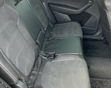 Серый Шкода Kodiaq, объемом двигателя 1.97 л и пробегом 162 тыс. км за 35000 $, фото 38 на Automoto.ua