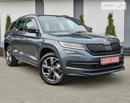 Серый Шкода Kodiaq, объемом двигателя 2 л и пробегом 160 тыс. км за 31500 $, фото 3 на Automoto.ua