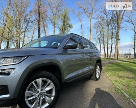 Сірий Шкода Kodiaq, об'ємом двигуна 1.98 л та пробігом 77 тис. км за 26999 $, фото 16 на Automoto.ua