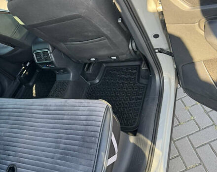 Серый Шкода Kodiaq, объемом двигателя 2 л и пробегом 190 тыс. км за 32000 $, фото 25 на Automoto.ua