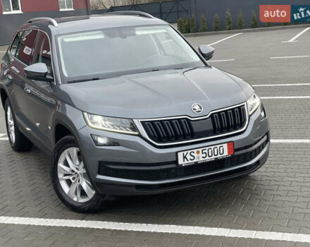 Серый Шкода Kodiaq, объемом двигателя 1.97 л и пробегом 227 тыс. км за 23999 $, фото 35 на Automoto.ua