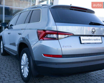 Серый Шкода Kodiaq, объемом двигателя 1.97 л и пробегом 63 тыс. км за 31990 $, фото 28 на Automoto.ua
