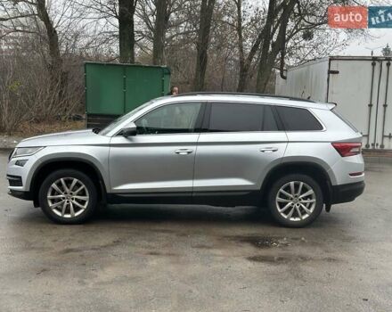 Серый Шкода Kodiaq, объемом двигателя 1.97 л и пробегом 212 тыс. км за 27500 $, фото 5 на Automoto.ua