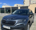 Серый Шкода Kodiaq, объемом двигателя 1.97 л и пробегом 100 тыс. км за 33500 $, фото 2 на Automoto.ua