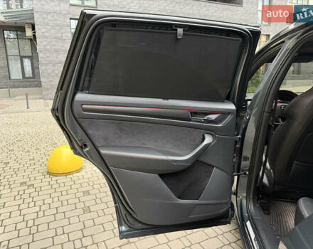 Серый Шкода Kodiaq, объемом двигателя 2 л и пробегом 210 тыс. км за 31500 $, фото 35 на Automoto.ua