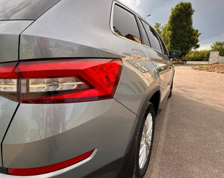 Серый Шкода Kodiaq, объемом двигателя 1.97 л и пробегом 195 тыс. км за 28000 $, фото 22 на Automoto.ua