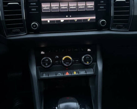 Сірий Шкода Kodiaq, об'ємом двигуна 1.97 л та пробігом 243 тис. км за 23500 $, фото 21 на Automoto.ua