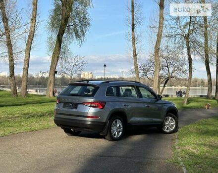 Сірий Шкода Kodiaq, об'ємом двигуна 1.98 л та пробігом 77 тис. км за 26999 $, фото 21 на Automoto.ua