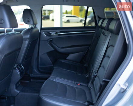 Серый Шкода Kodiaq, объемом двигателя 1.97 л и пробегом 63 тыс. км за 31990 $, фото 52 на Automoto.ua