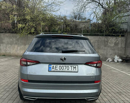 Сірий Шкода Kodiaq, об'ємом двигуна 1.97 л та пробігом 112 тис. км за 37500 $, фото 1 на Automoto.ua