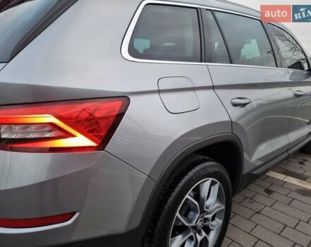 Серый Шкода Kodiaq, объемом двигателя 1.97 л и пробегом 207 тыс. км за 27900 $, фото 8 на Automoto.ua
