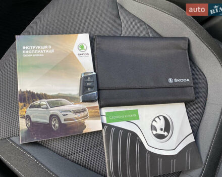 Сірий Шкода Kodiaq, об'ємом двигуна 1.98 л та пробігом 91 тис. км за 27500 $, фото 25 на Automoto.ua