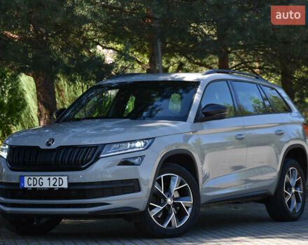 Серый Шкода Kodiaq, объемом двигателя 2 л и пробегом 140 тыс. км за 34700 $, фото 8 на Automoto.ua