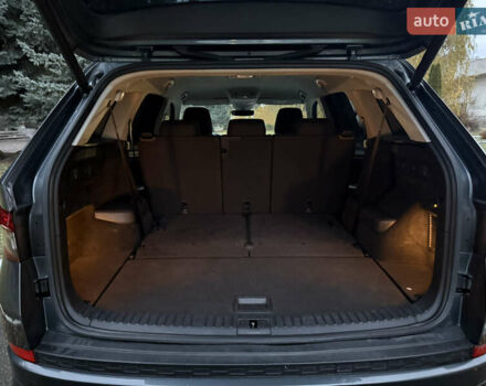 Сірий Шкода Kodiaq, об'ємом двигуна 1.97 л та пробігом 243 тис. км за 23500 $, фото 26 на Automoto.ua