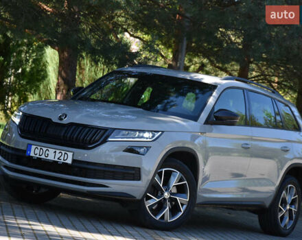 Серый Шкода Kodiaq, объемом двигателя 2 л и пробегом 140 тыс. км за 34700 $, фото 6 на Automoto.ua