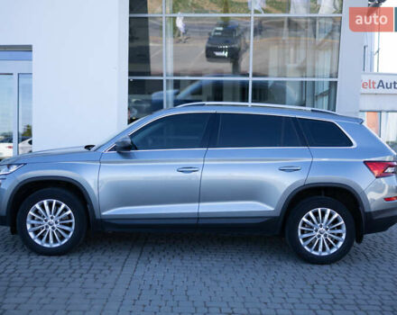 Серый Шкода Kodiaq, объемом двигателя 1.97 л и пробегом 63 тыс. км за 31990 $, фото 20 на Automoto.ua