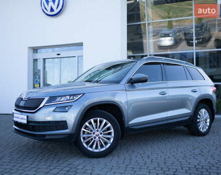 Серый Шкода Kodiaq, объемом двигателя 1.97 л и пробегом 63 тыс. км за 31990 $, фото 6 на Automoto.ua