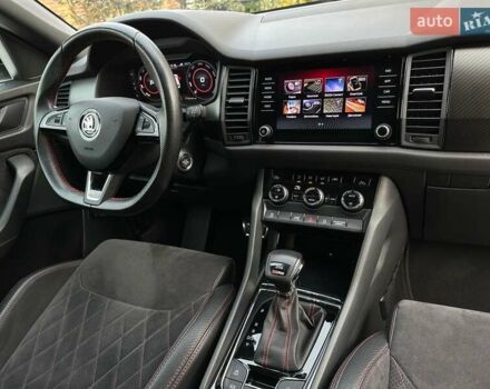 Серый Шкода Kodiaq, объемом двигателя 1.97 л и пробегом 205 тыс. км за 35500 $, фото 11 на Automoto.ua