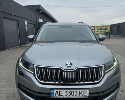 Серый Шкода Kodiaq, объемом двигателя 1.97 л и пробегом 93 тыс. км за 33500 $, фото 3 на Automoto.ua