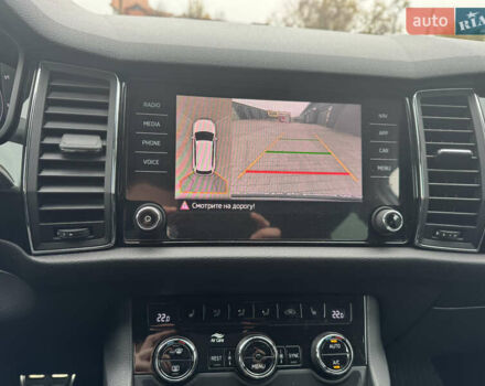 Серый Шкода Kodiaq, объемом двигателя 1.97 л и пробегом 93 тыс. км за 33500 $, фото 7 на Automoto.ua
