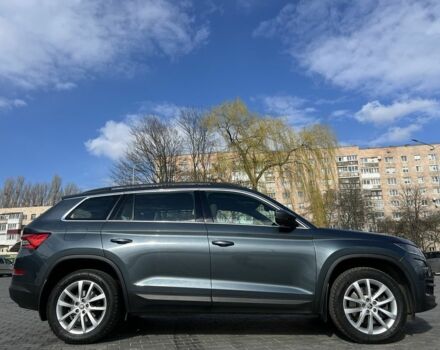 Сірий Шкода Kodiaq, об'ємом двигуна 2 л та пробігом 60 тис. км за 34500 $, фото 2 на Automoto.ua