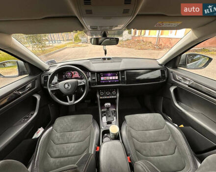 Серый Шкода Kodiaq, объемом двигателя 1.97 л и пробегом 195 тыс. км за 28000 $, фото 48 на Automoto.ua