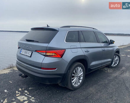 Серый Шкода Kodiaq, объемом двигателя 1.97 л и пробегом 209 тыс. км за 27900 $, фото 14 на Automoto.ua