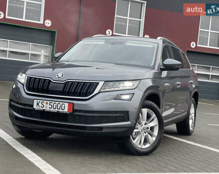 Серый Шкода Kodiaq, объемом двигателя 1.97 л и пробегом 227 тыс. км за 23999 $, фото 27 на Automoto.ua