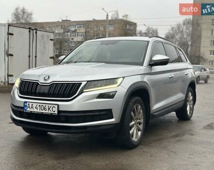 Серый Шкода Kodiaq, объемом двигателя 1.97 л и пробегом 212 тыс. км за 27500 $, фото 1 на Automoto.ua