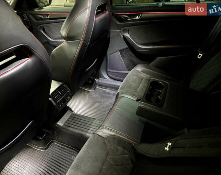 Серый Шкода Kodiaq, объемом двигателя 2 л и пробегом 210 тыс. км за 31500 $, фото 40 на Automoto.ua