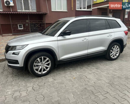 Серый Шкода Kodiaq, объемом двигателя 1.97 л и пробегом 162 тыс. км за 35000 $, фото 94 на Automoto.ua